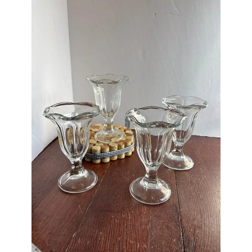 Vintage Clear‎ Glass Ice Cream Sundae Tulip Cups Scalloped Rim Footed Set of 4